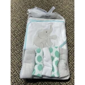Luvable Friends Baby Unisex Hooded Towel with Five Washcloths Elephant NWT